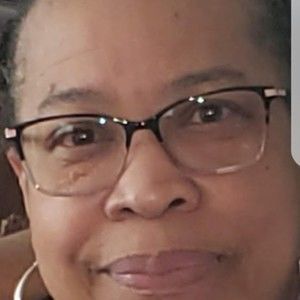 Meet your Posher, Carla